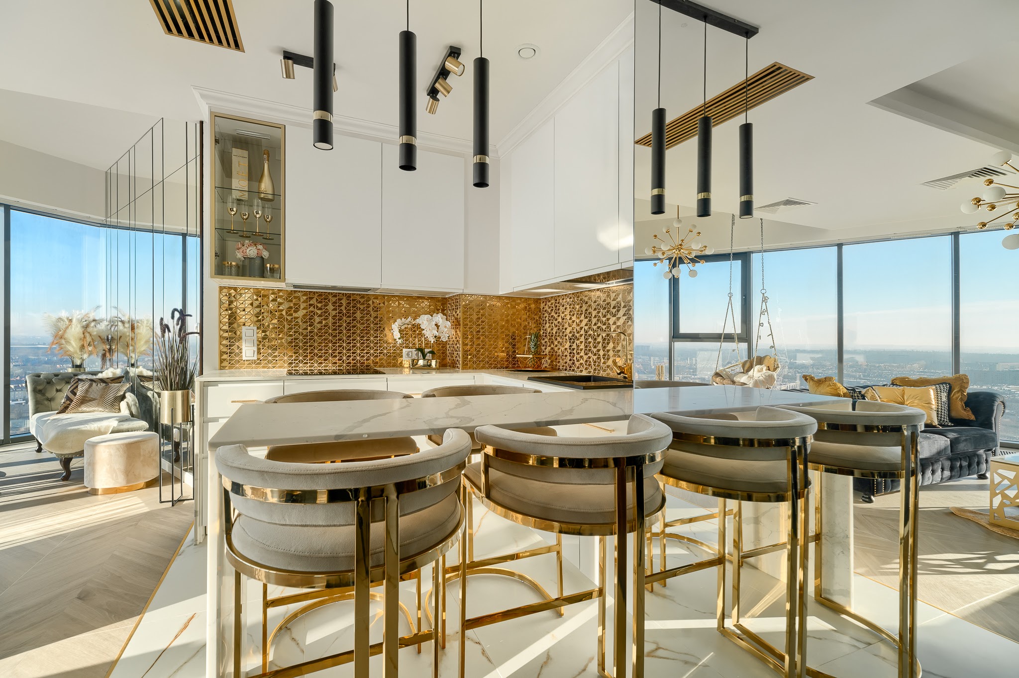 Luksusowy apartament Gold21 - eleganckie wnętrze i premium wyposażenie